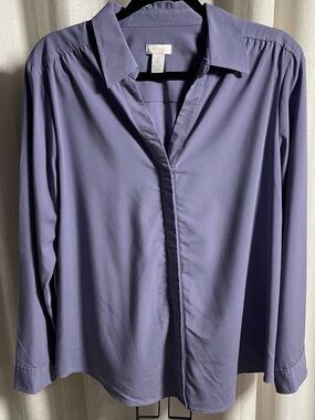 Chico’s  Periwinkle Lightweight Collared Blouse